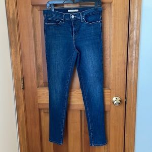 Levi’s 311 Shaping skinny jeans, size 29